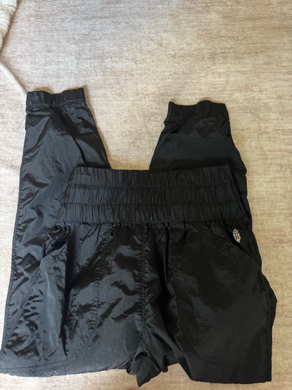 Free people movement the way home joggers size small - Picture 2 of 4